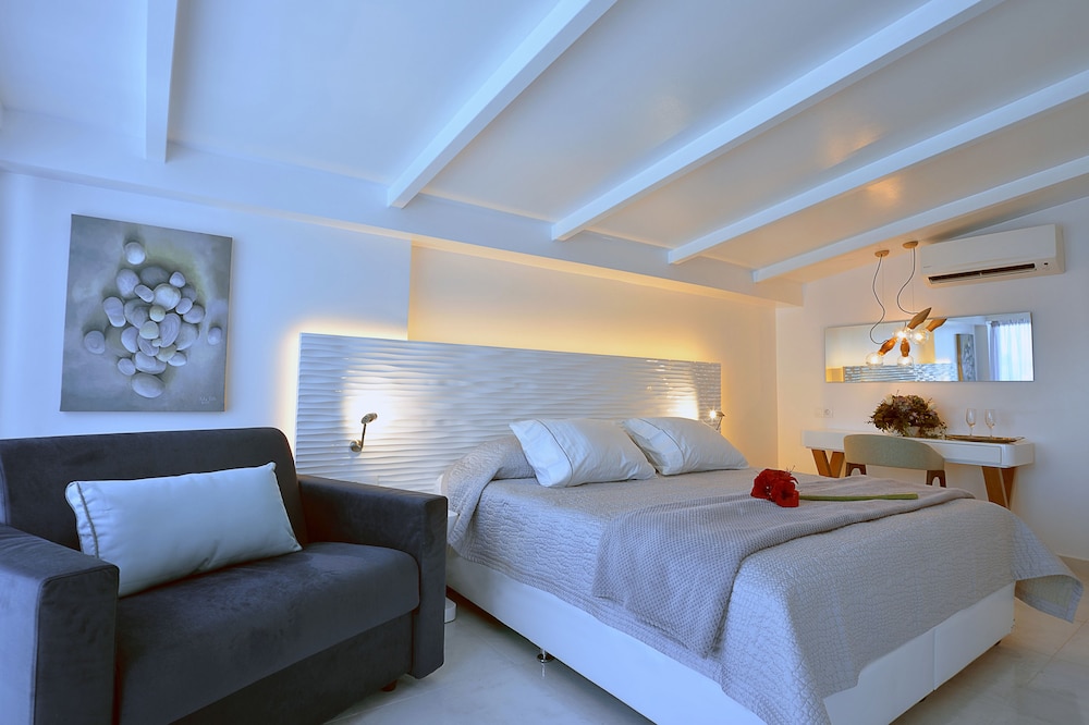 TRYP by Wyndham Corfu Dassia 18/69