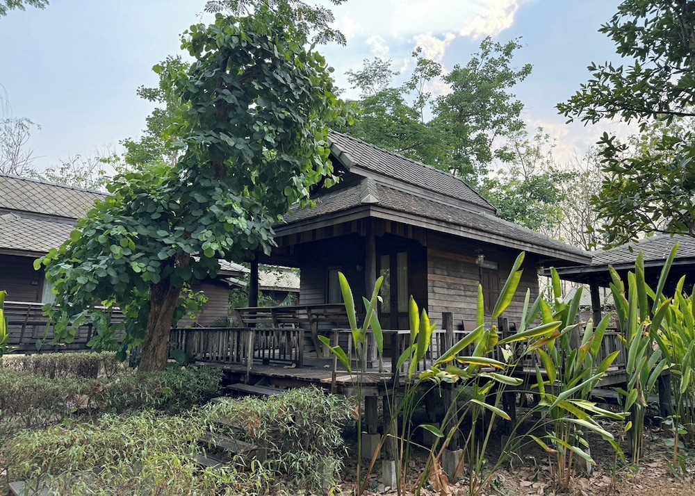 Karina Resort Chiang Mai by ZUZU in CHIANG MAI