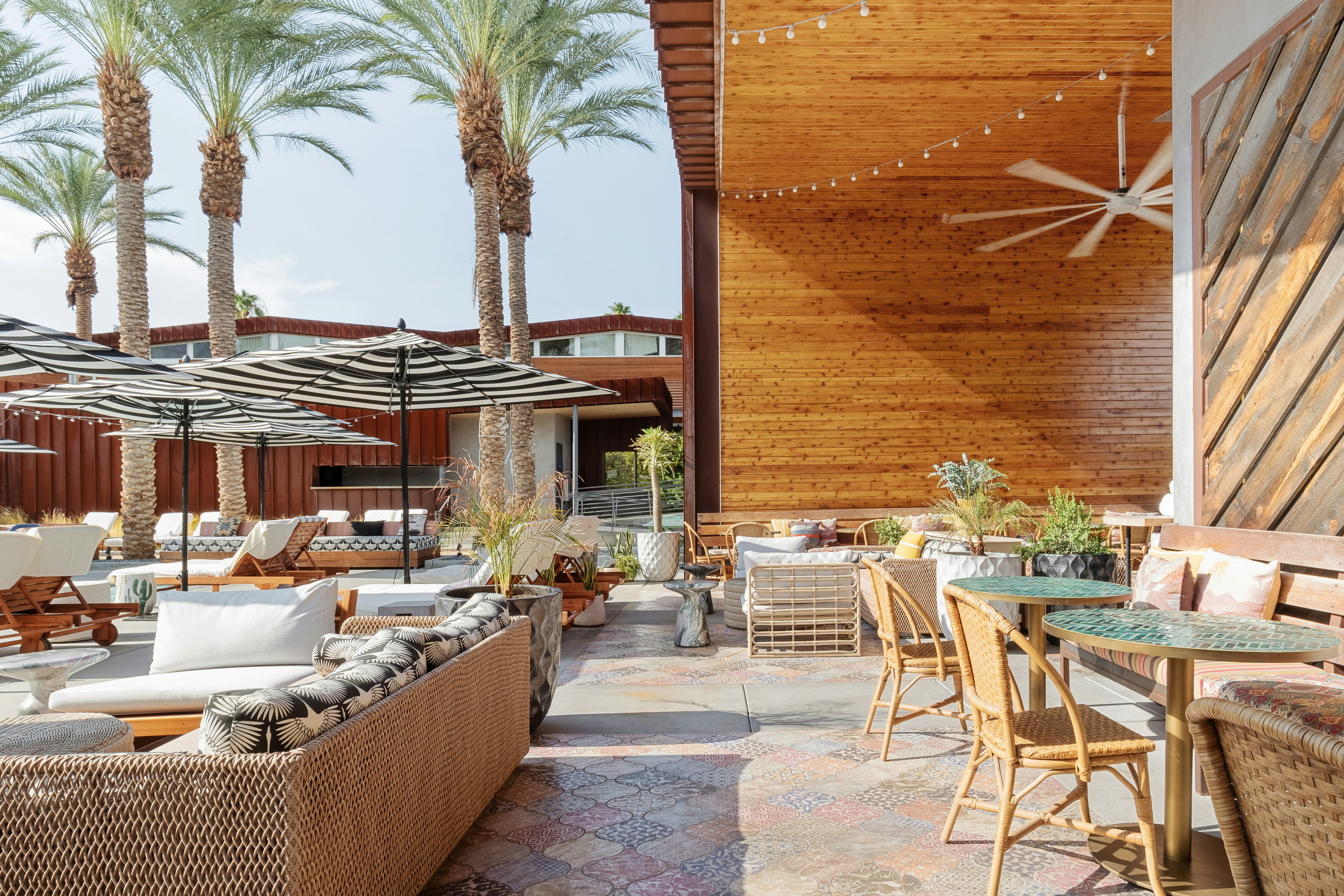 ARRIVE Palm Springs 40/51