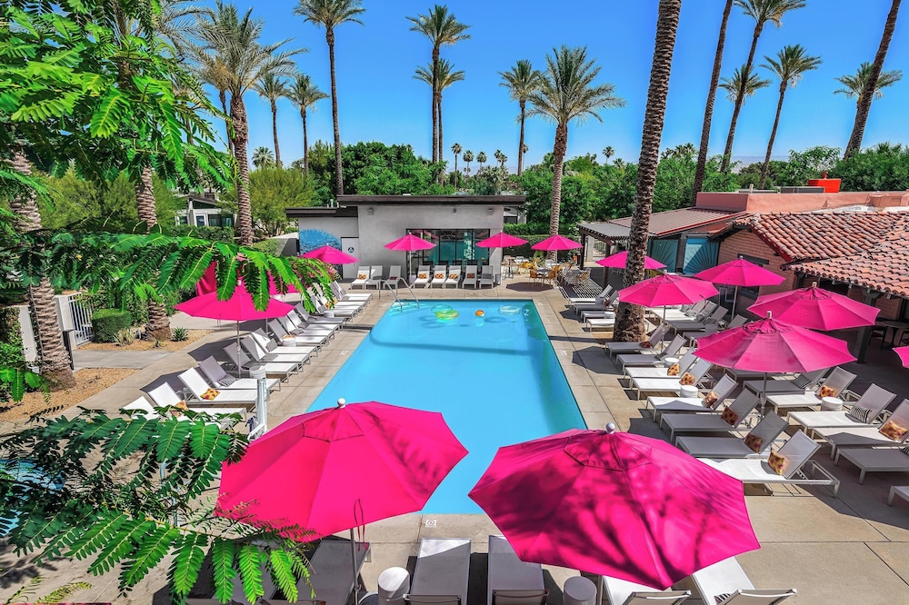 The Paloma Resort 35/50