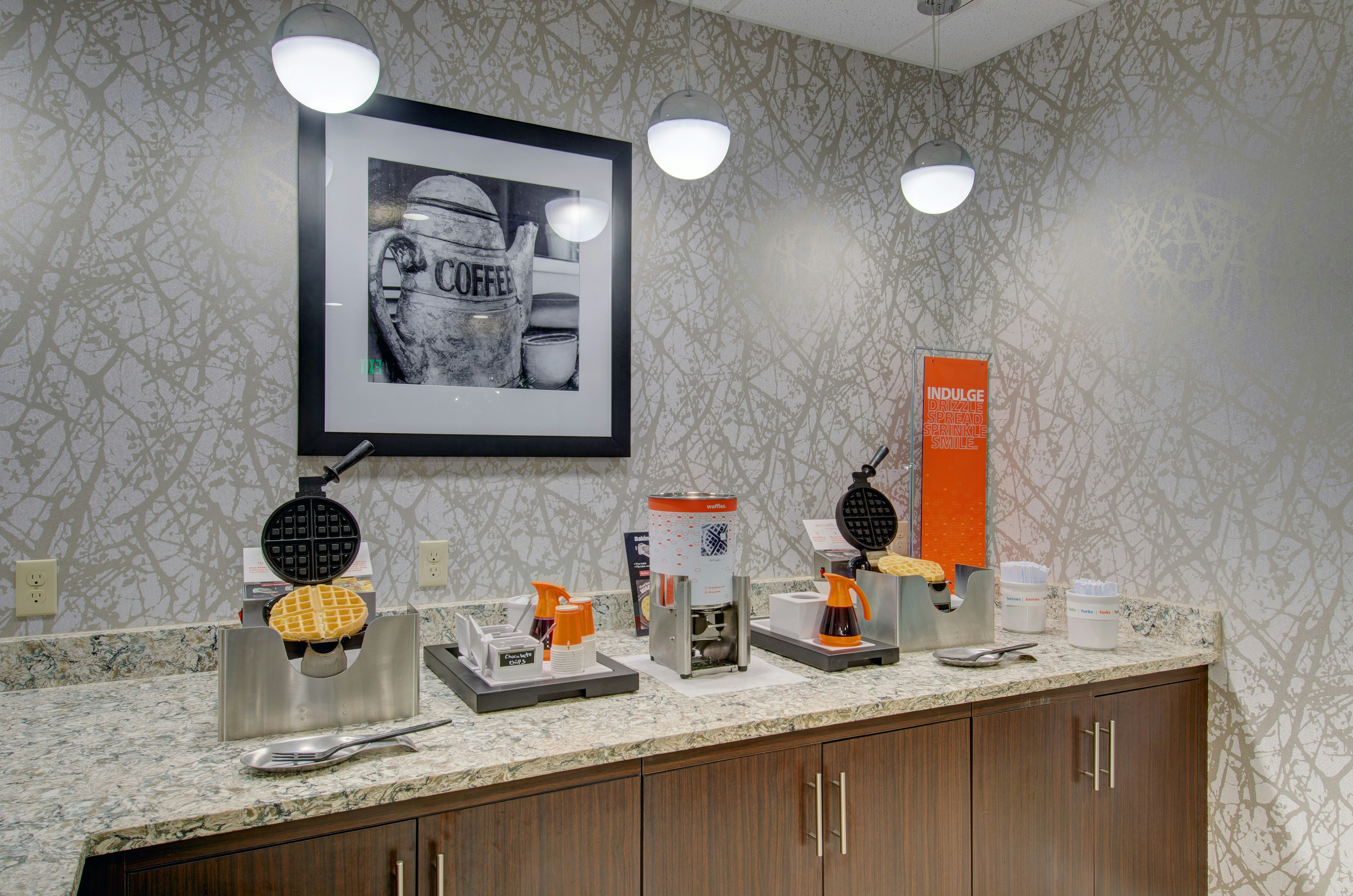 Hampton Inn Suites Boston Stoughton 11/41