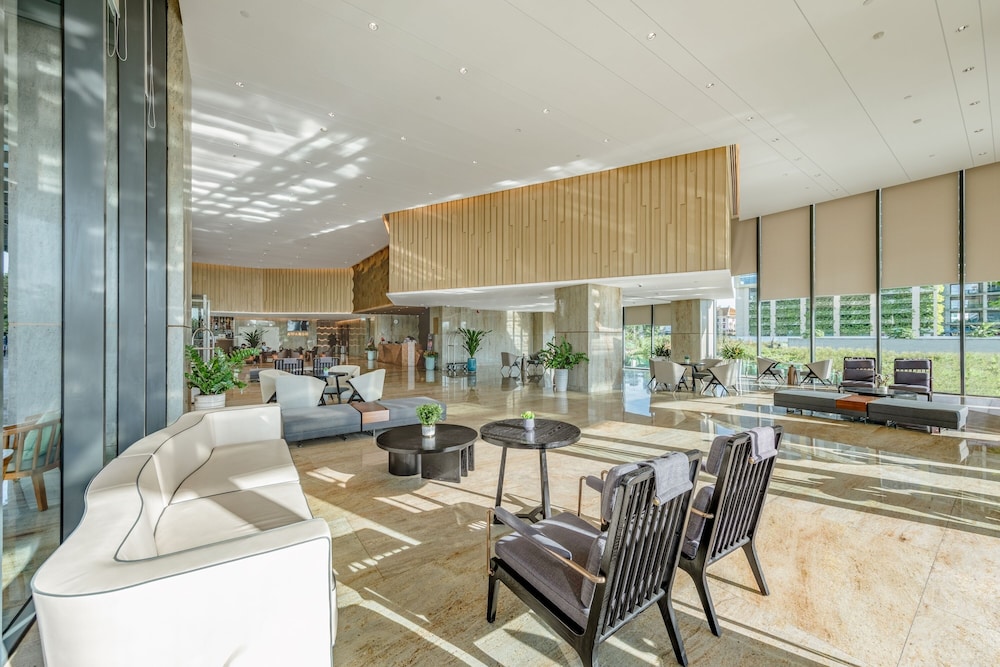 Awaken Danang Hotel 28/48