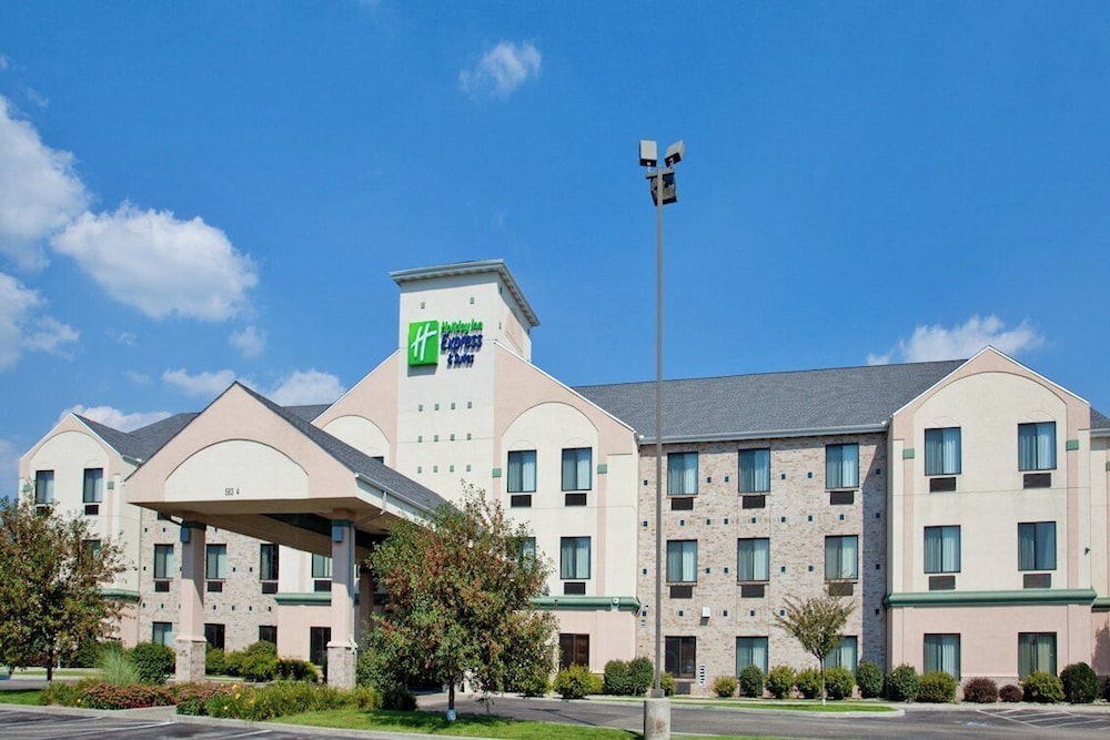 Holiday Inn Express Hotel And Suites Elkhart South 63/70