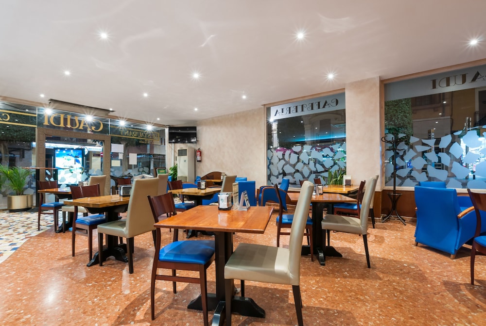 Hotel Gaudi 31/49