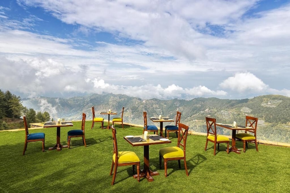 Kufri Holiday Resort 39/50
