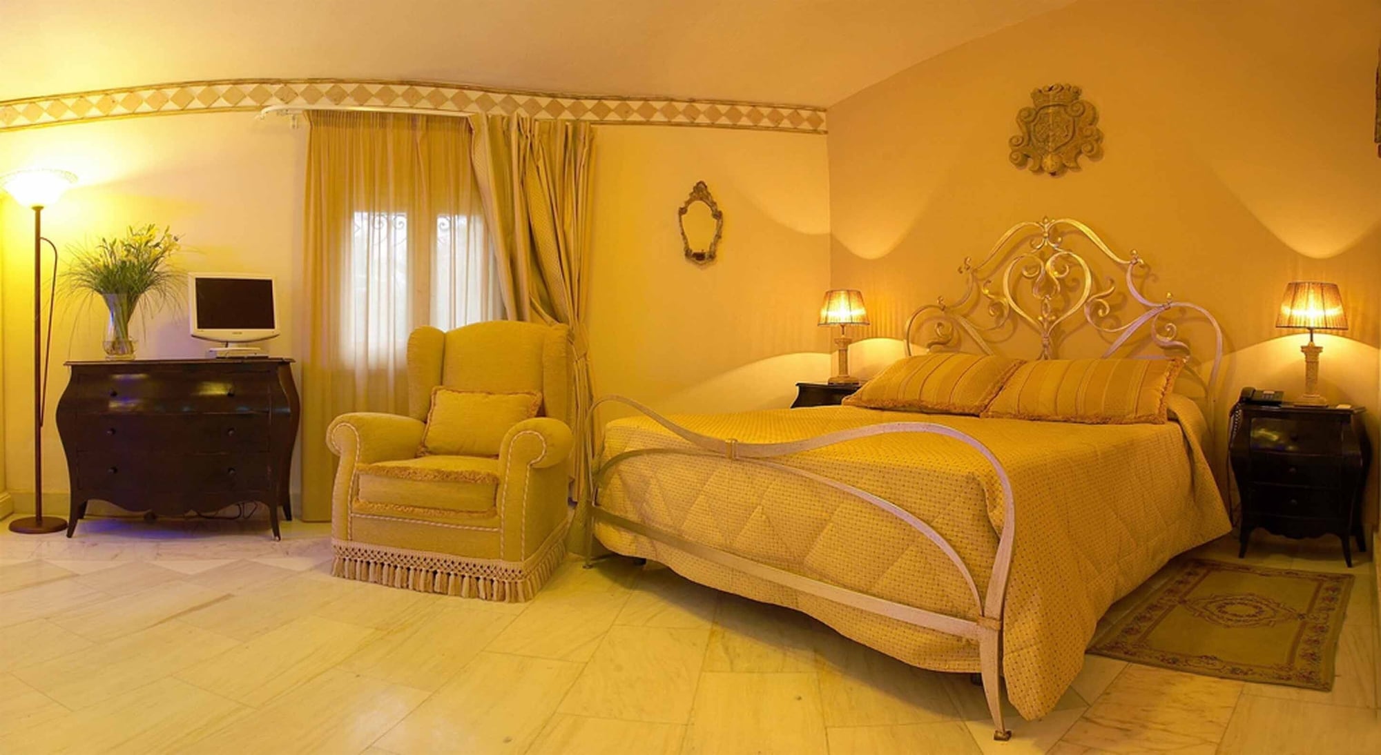 JUNIOR SUITE, DOUBLE BED