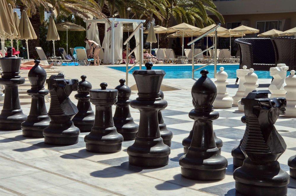 Minos Hotel 40/50