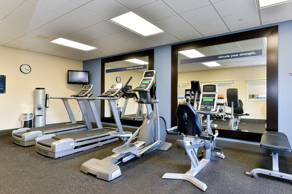 Hampton Inn Ellsworth/Bar Harbor 32/41