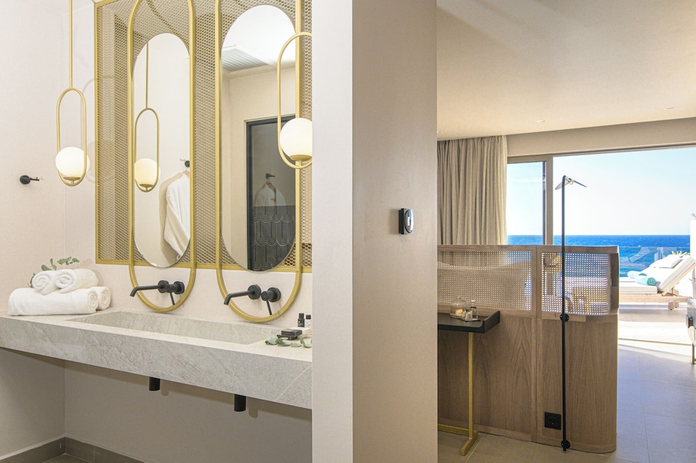 Castelo Boutique Suites by the sea 76/76