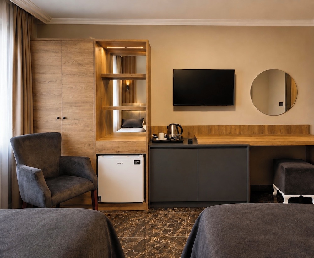 Sezgin Hotel 36/48