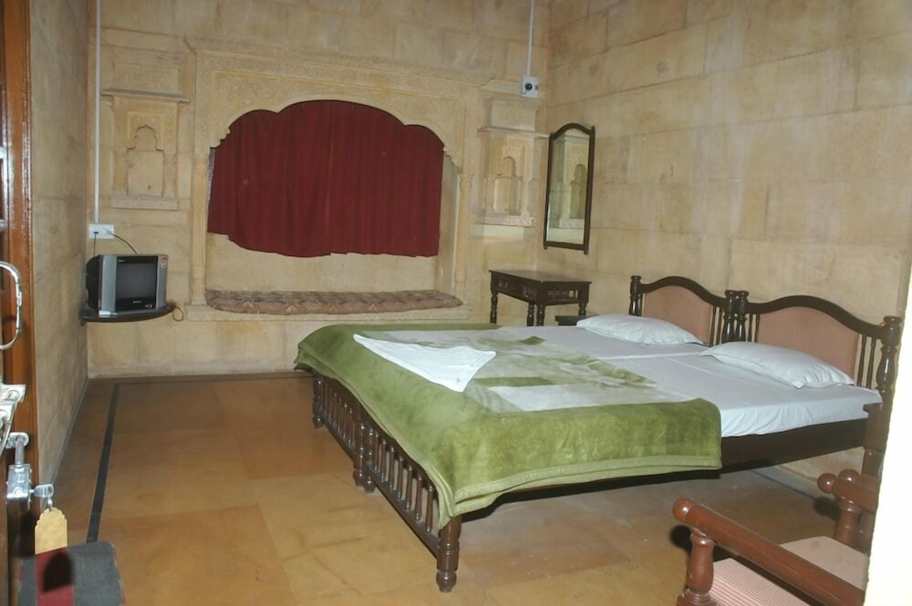 Gorakh Haveli 10/30