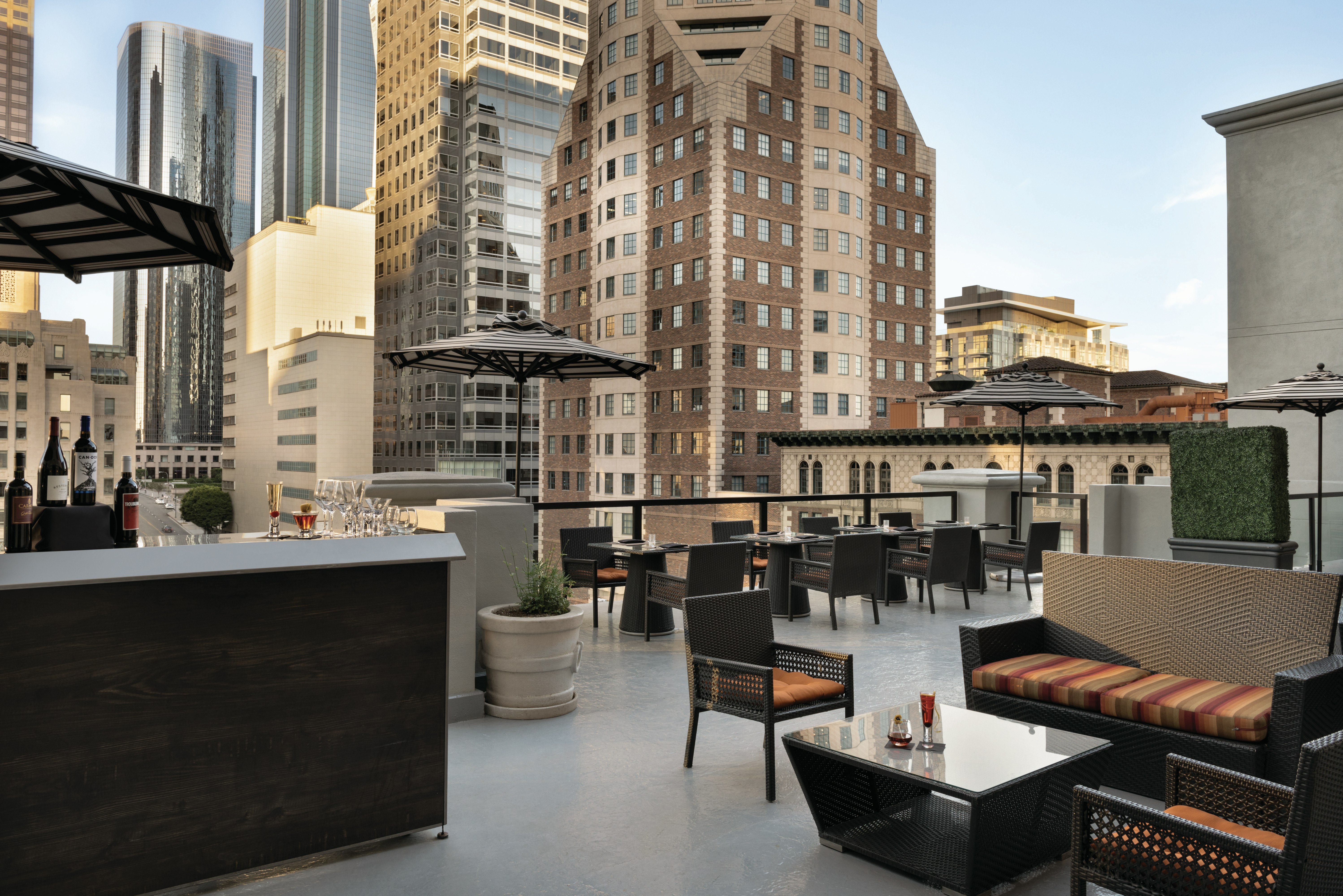 Hilton Checkers Los Angeles 35/62