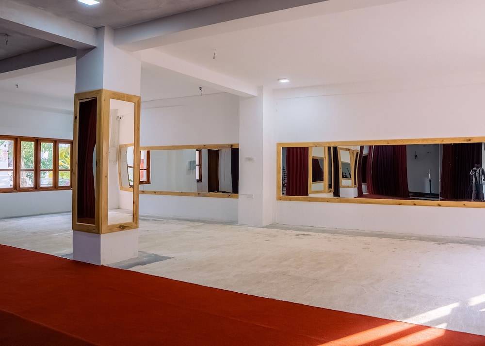 River Side Hotel Katunayake 35/42