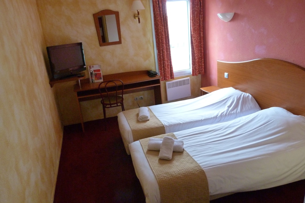 Cap Hotel 34/72