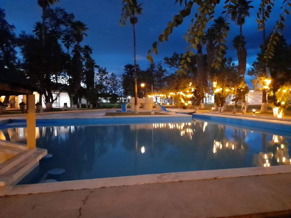 OYO Hotel Oasis, Matehuala 27/33