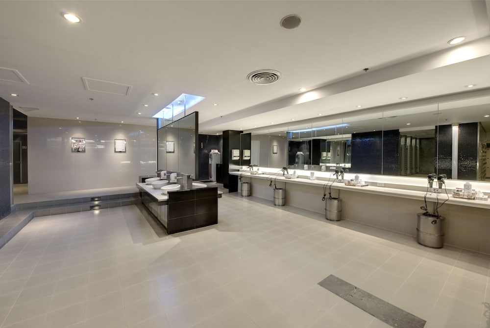 Pathumwan Princess Hotel 27/58