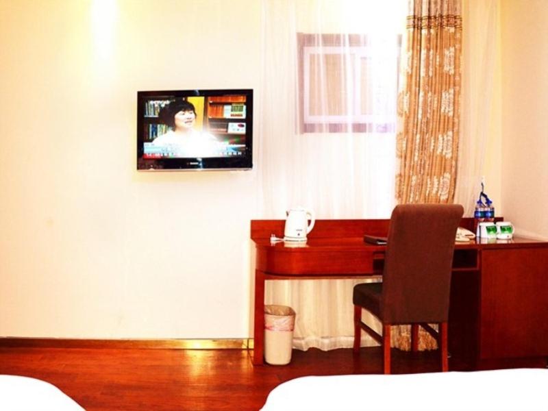 GreenTree Inn Tangshan Caofeidian Free Trade Zone Municipal Building Express Hotel 40/48