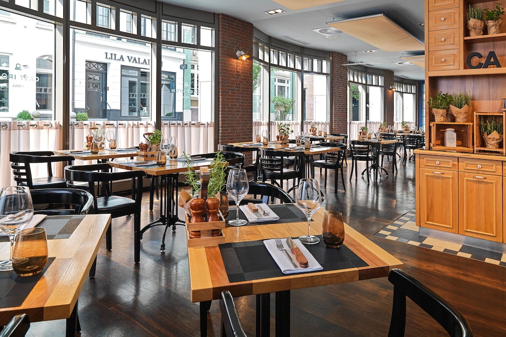 Marriott Hamburg 40/54