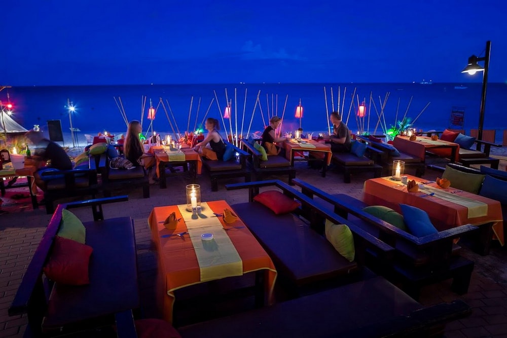 BAAN SAMUI RESORT 50/67