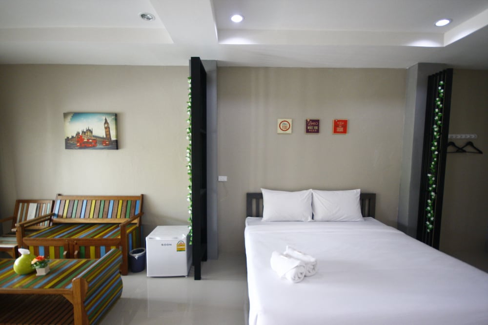 Na Kabin Resort 10/27