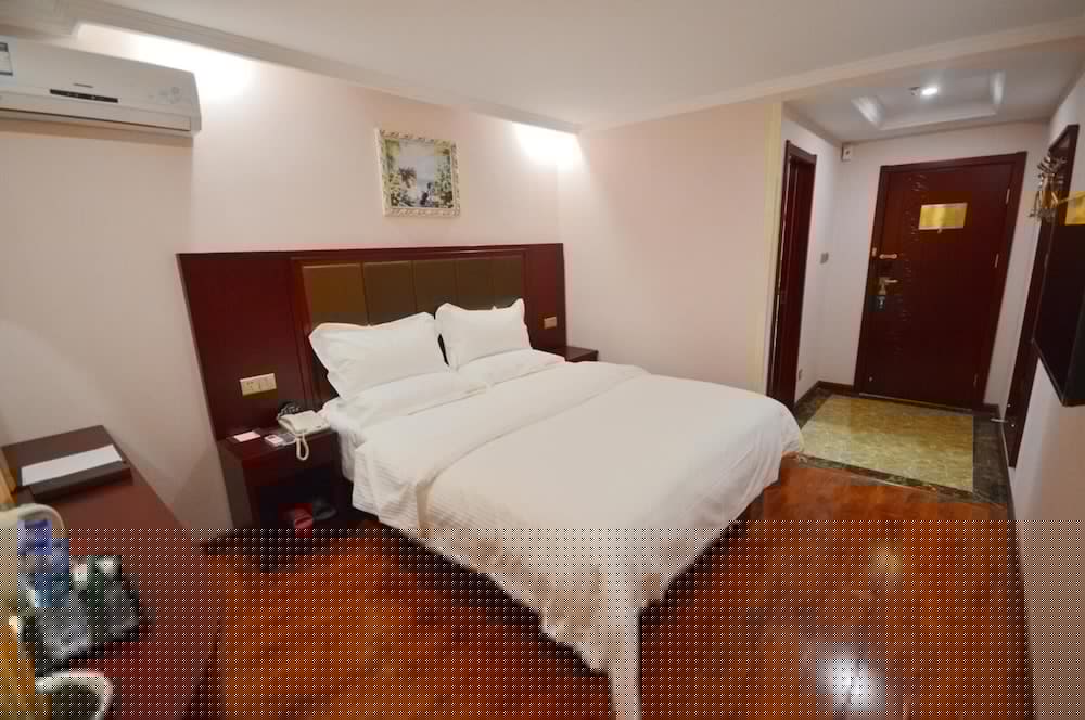 Greentree Inn Yulin Jincheng Commercial Building Shell Hotel 10/58