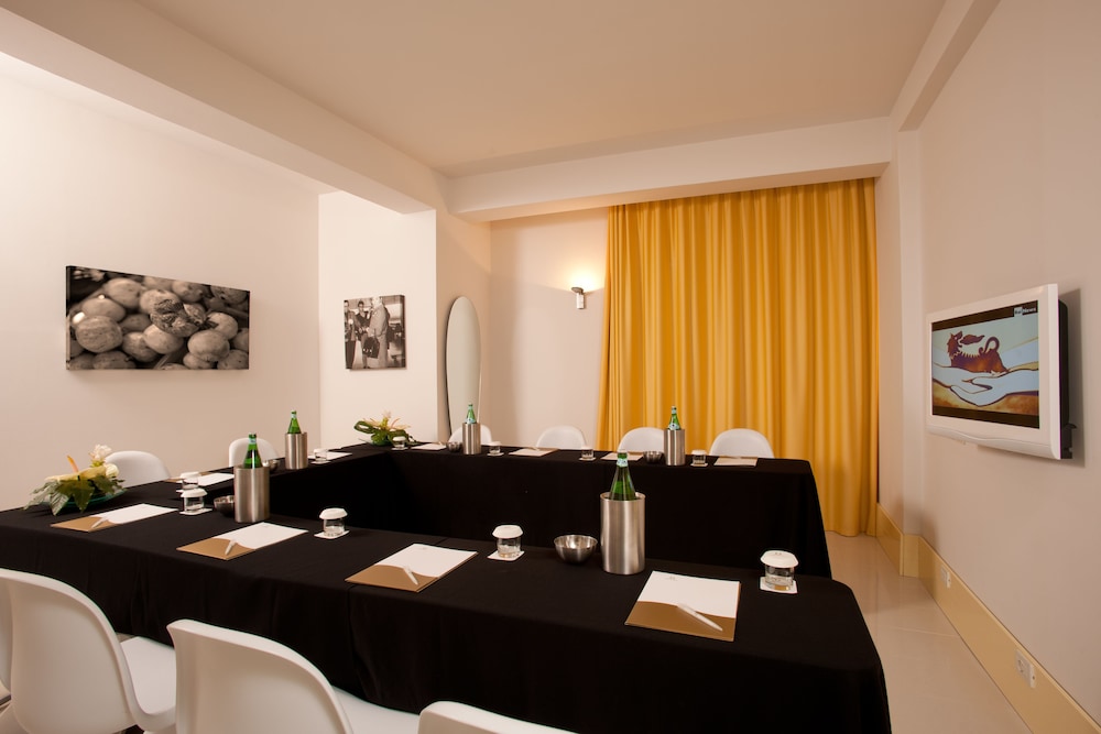 Domina Zagarella Sicily 37/48