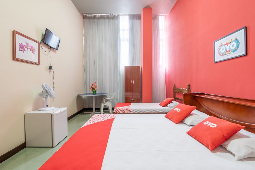 ROOM, TRIPLE, 1 DOUBLE AND 1 SINGLE BED