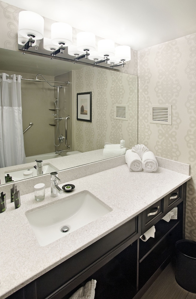 Crowne Plaza Costa Mesa Orange County 21/64