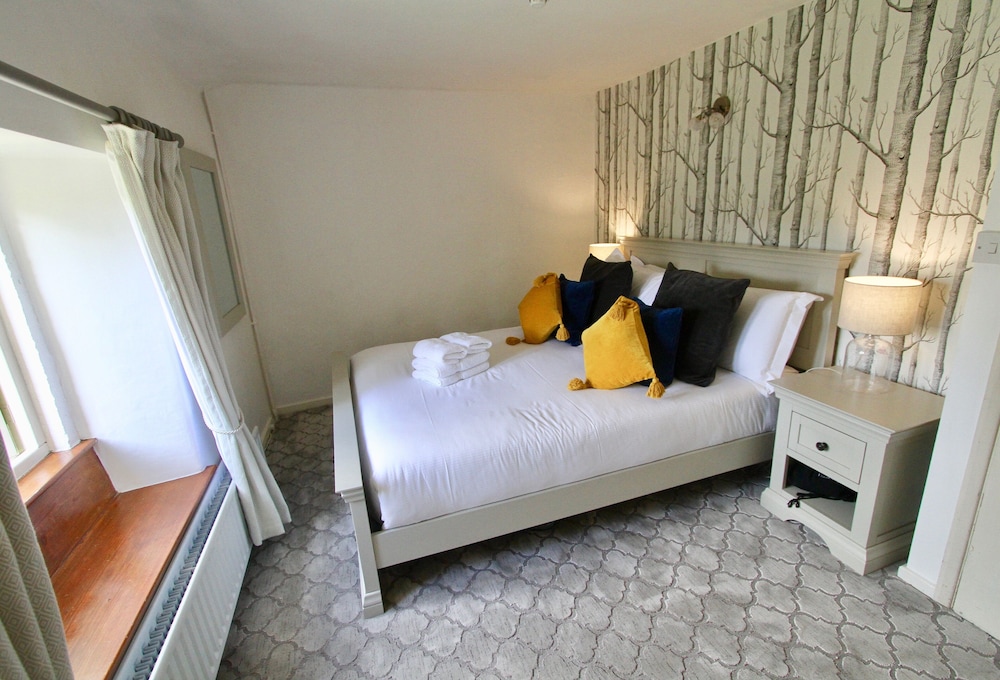 Ashfield House 20/66