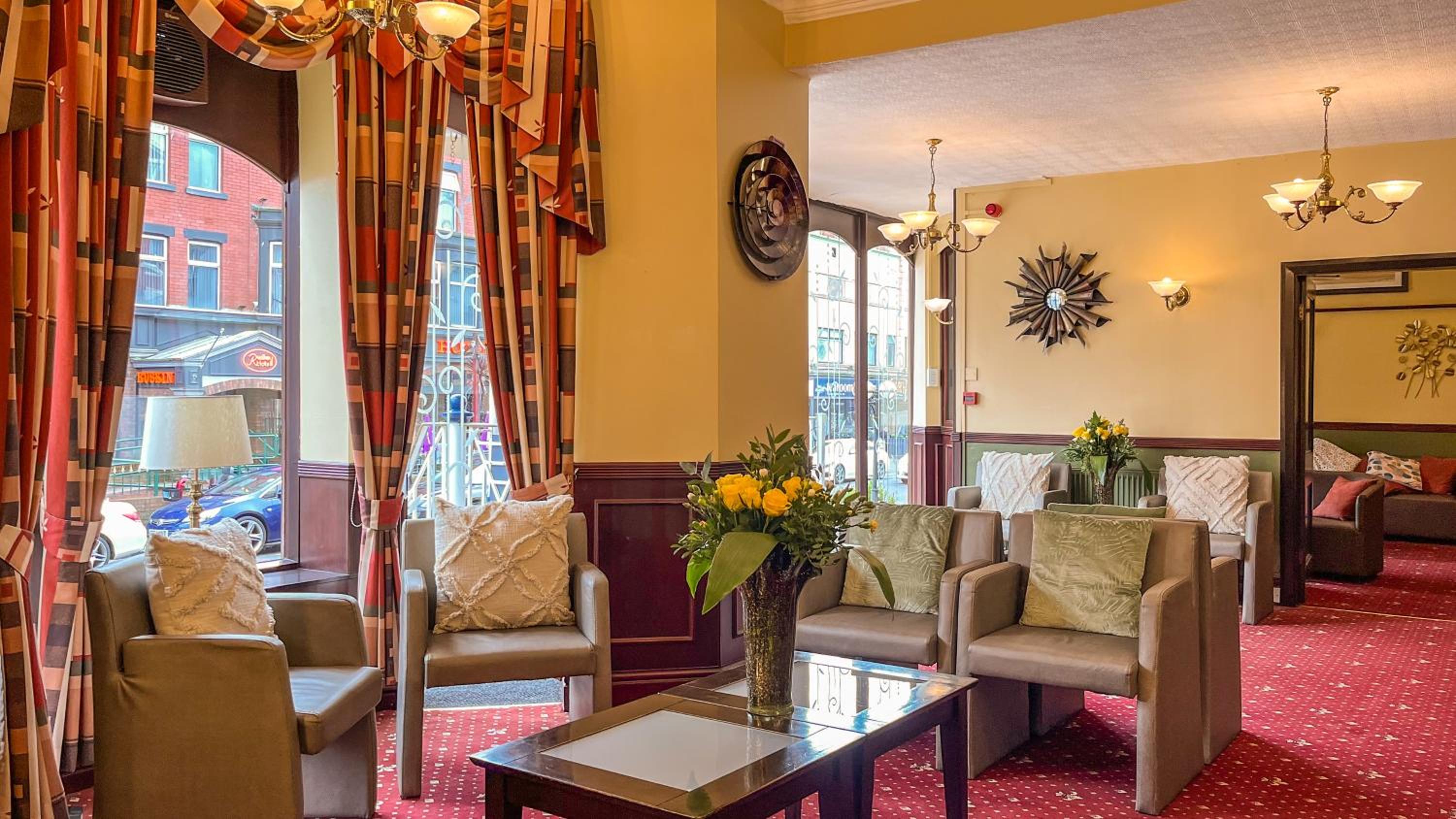 The Sutcliffe Hotel 35/55
