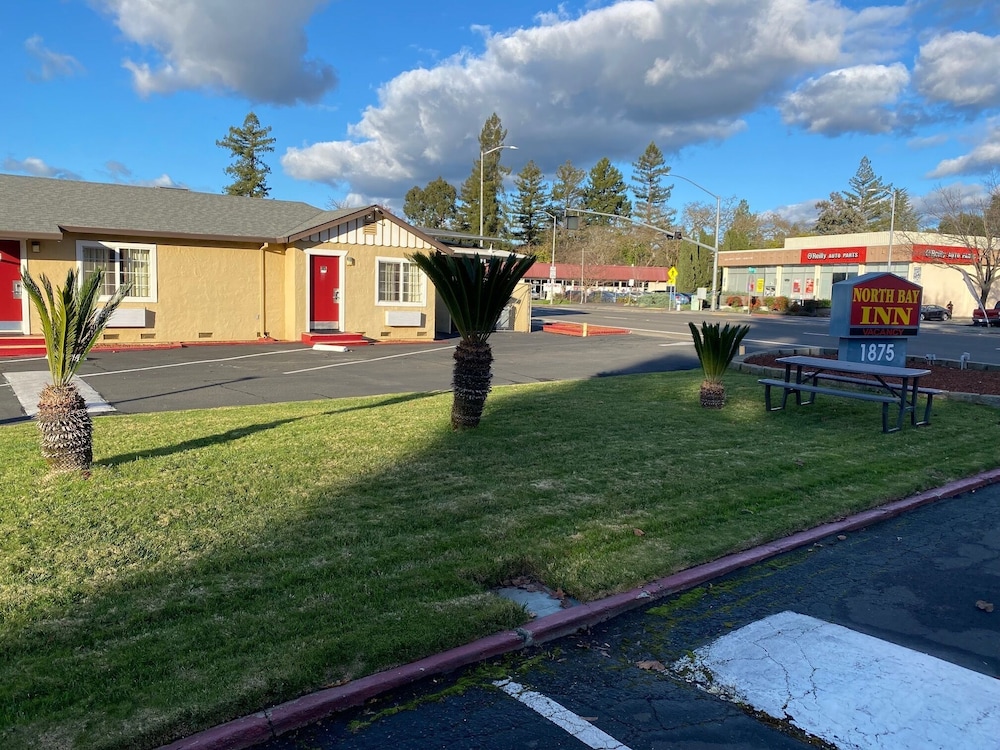 North Bay Inn Santa Rosa 28/35