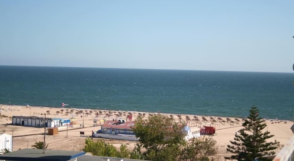 Baia Beach Hotel (ex. Baia de MonteGordo) 22/23