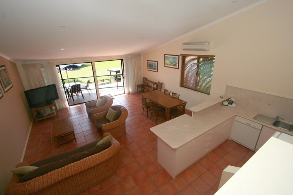 Byron Bay Beachfront Apartments 34/50