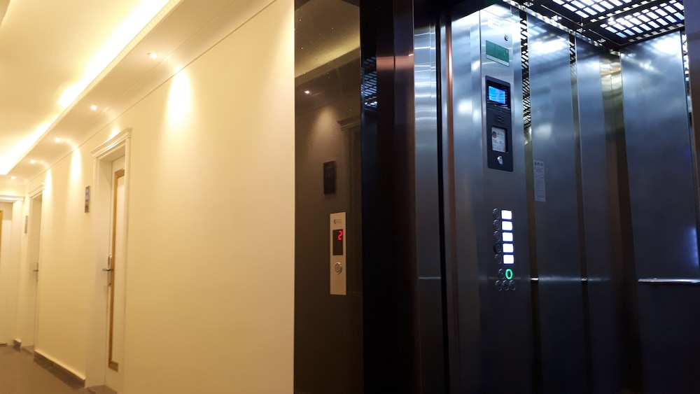 Mavili Suites 6/32