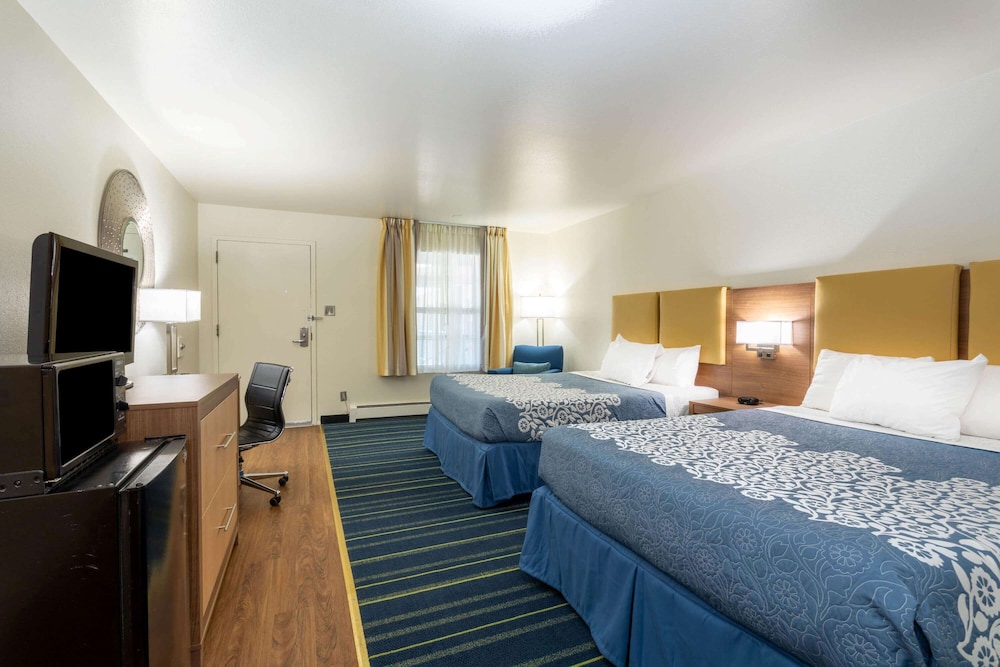 Days Inn By Wyndham Durango 21/45