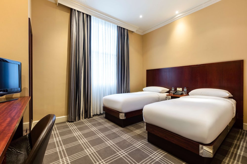 Radisson Blu Hotel London South Kensington 9/76
