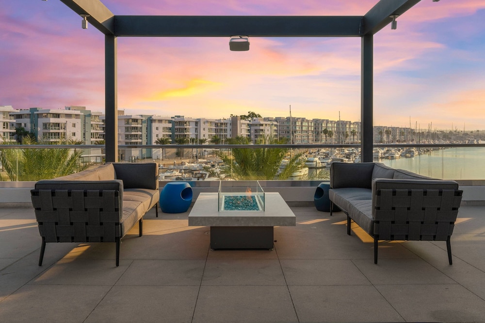 Residence Inn by Marriott Marina del Rey 38/51
