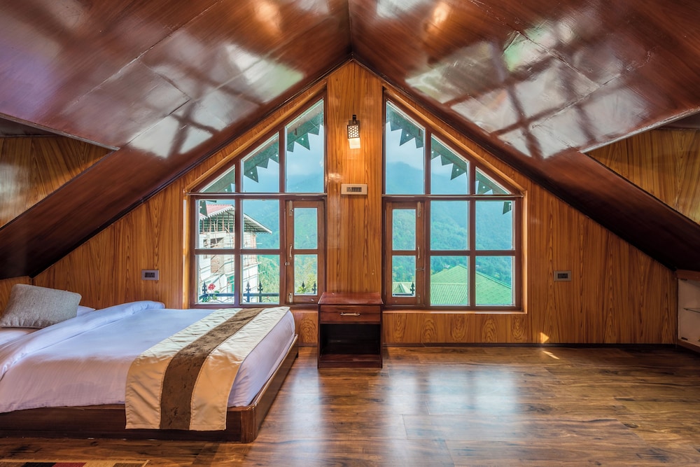 Udaan Alpine Resort & Chongeytar 13/29