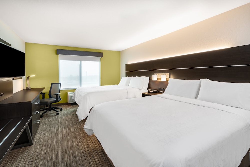 Holiday Inn Express And Suites Trinidad 8/32