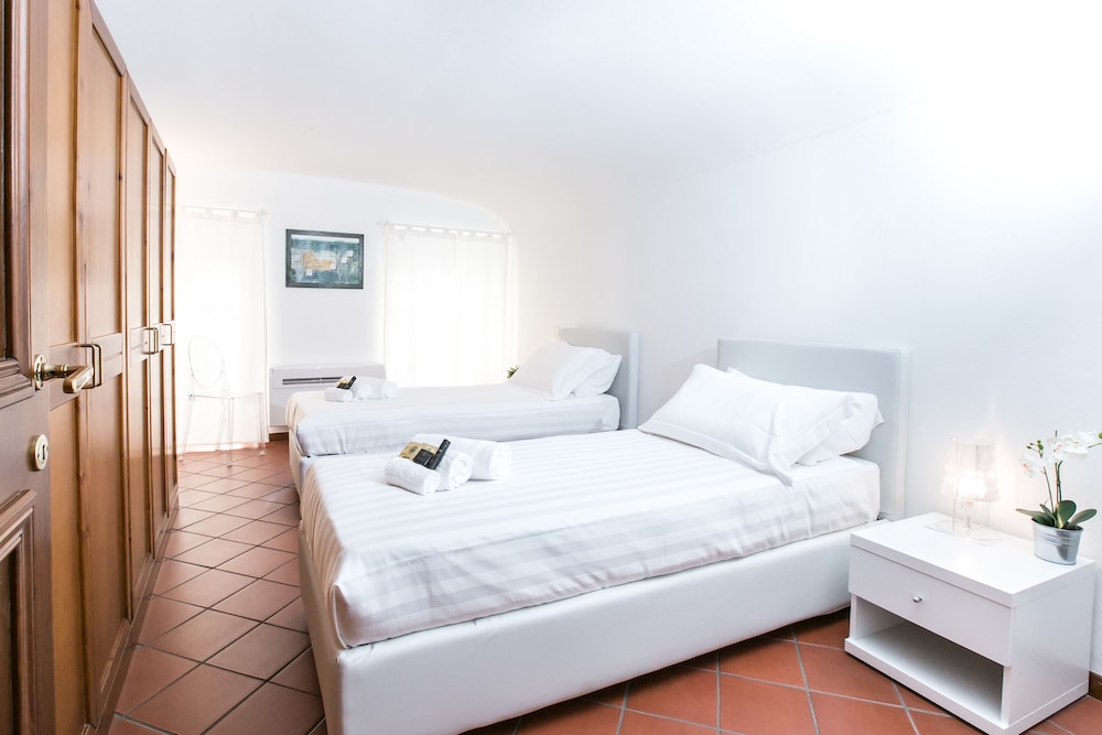 Fiorentini Charme - My Extra Home 7/36