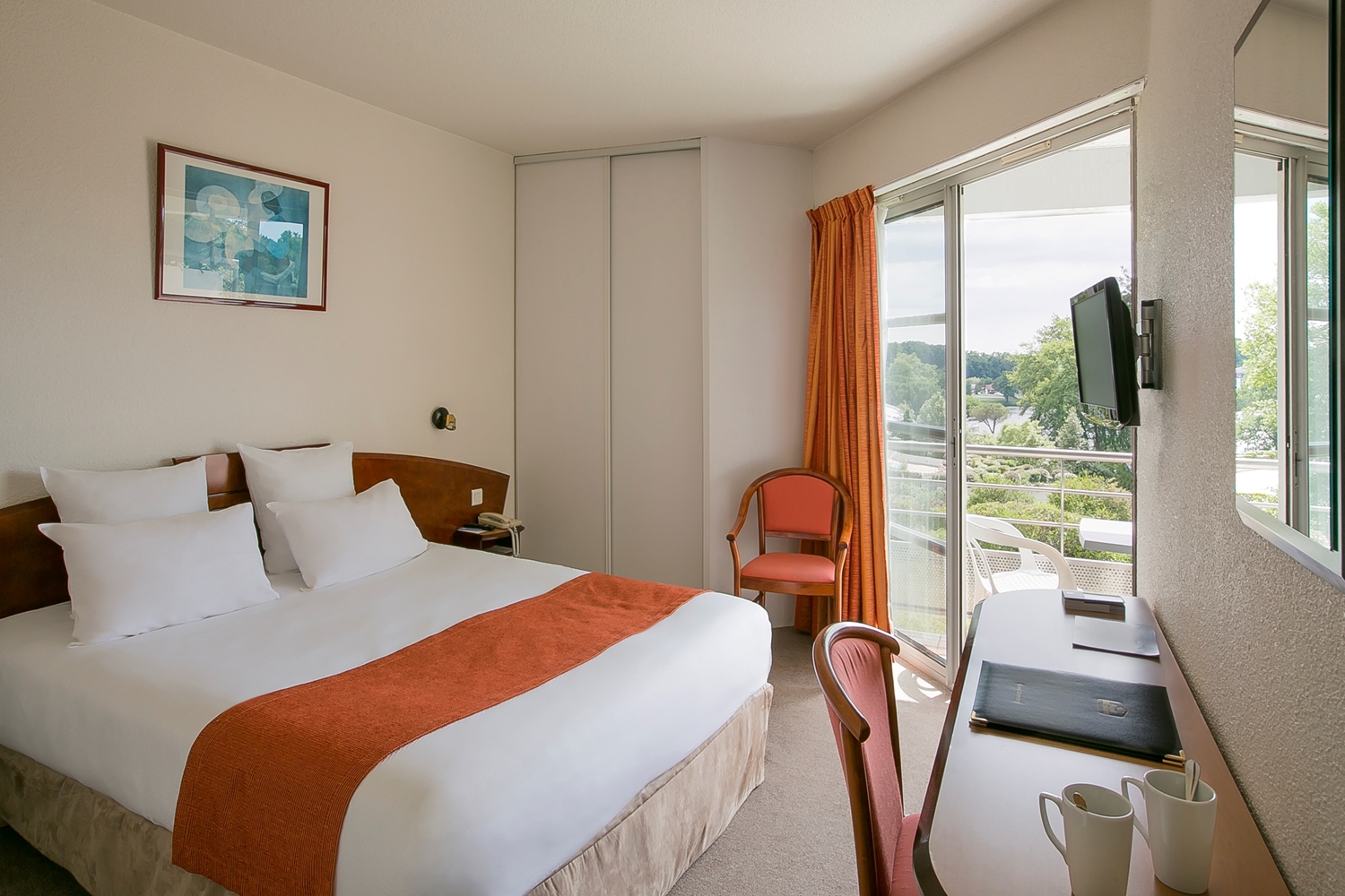 Standard, Queen Bed, Balcony