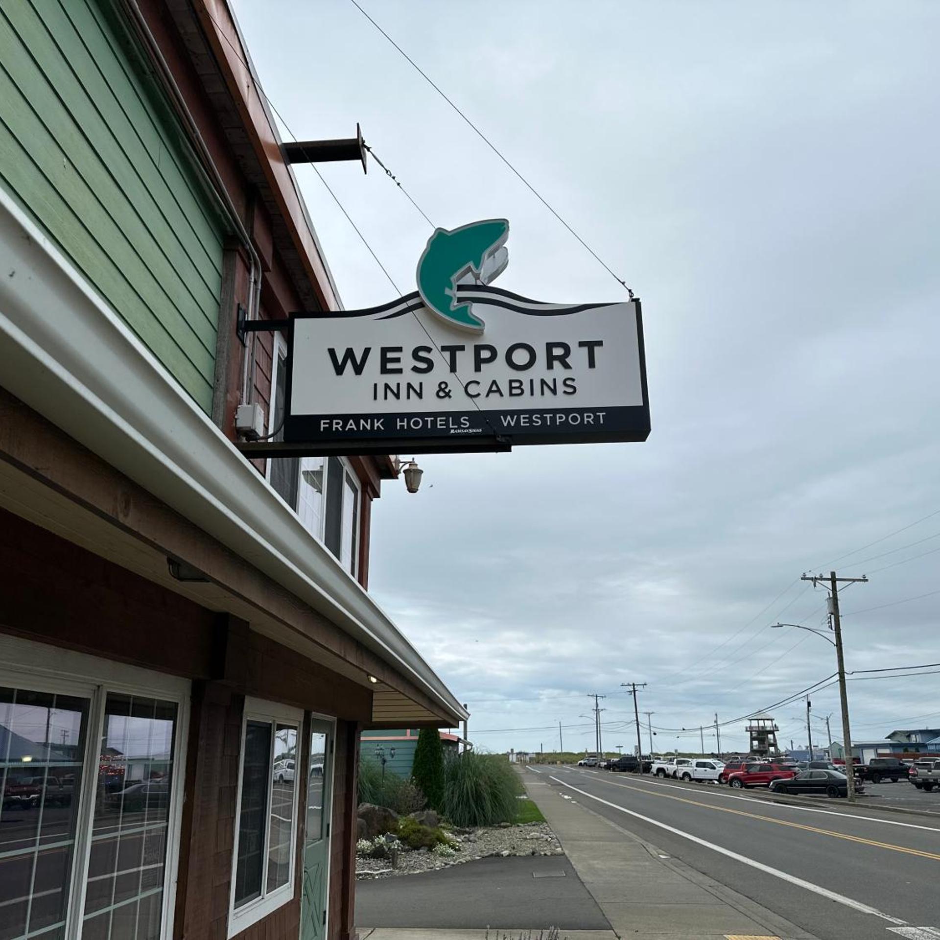 Westport Inn 6/50