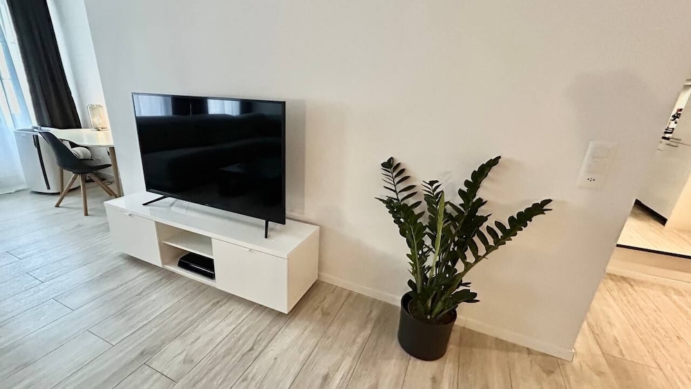 Paradeplatz Apartment By Airhome 23/30