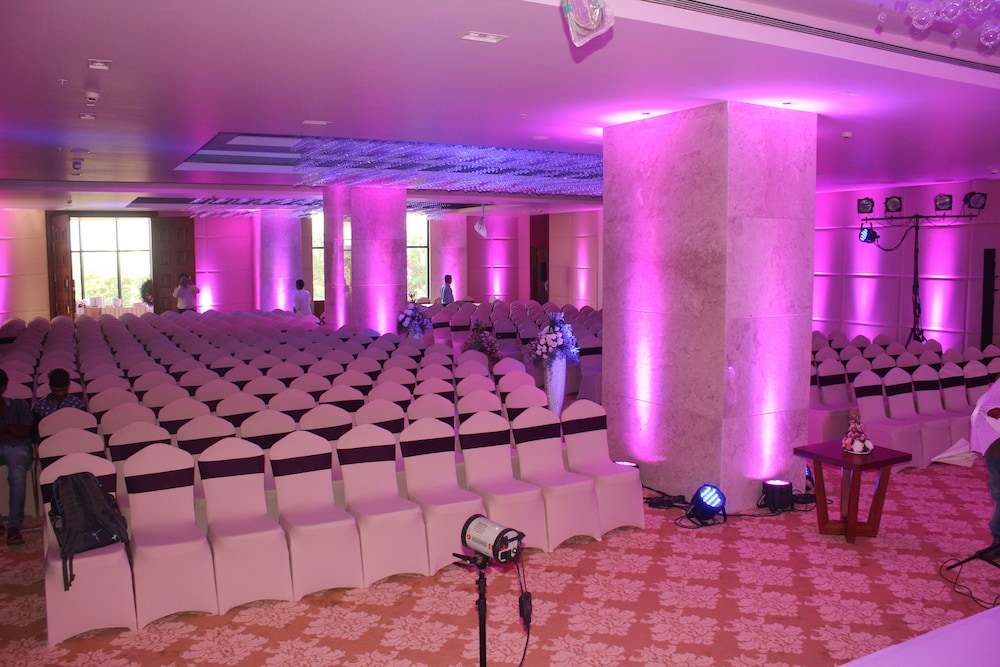 Grand Tamanna Hotel 25/45