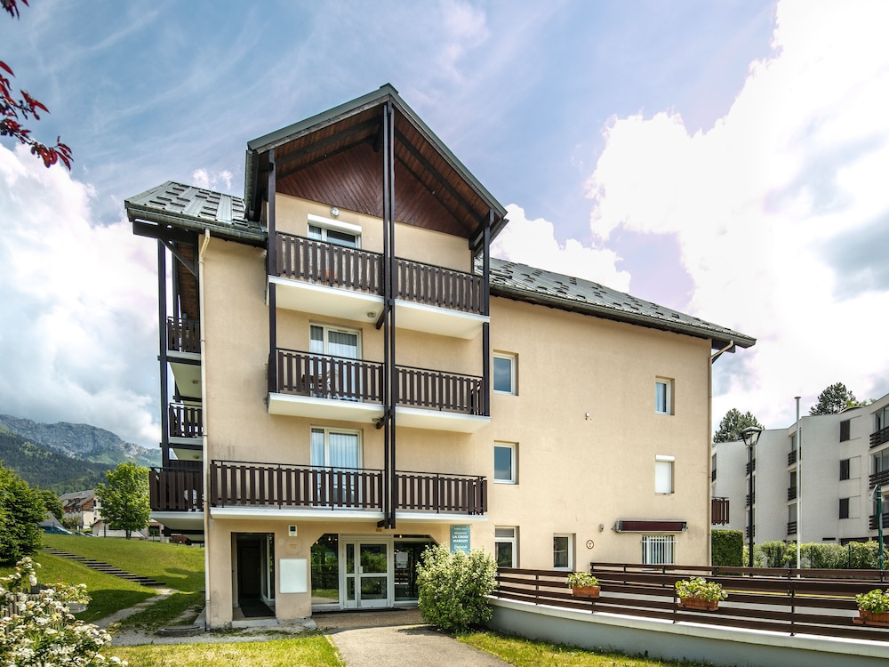 Residence La Croix Margot - Vacanceole in VILLARD DE LANS