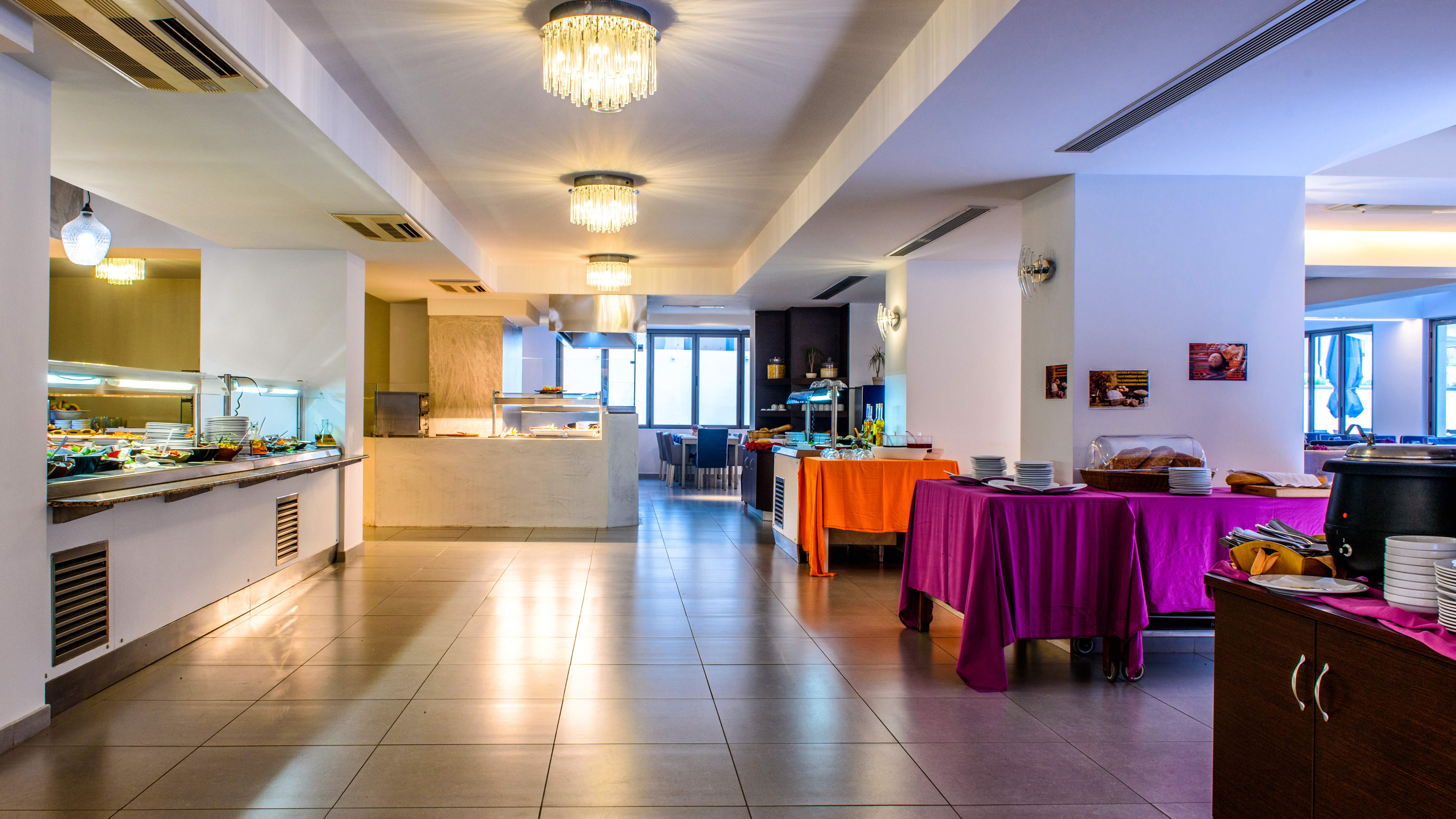 Lagomandra Beach Hotel and Suites 15/71