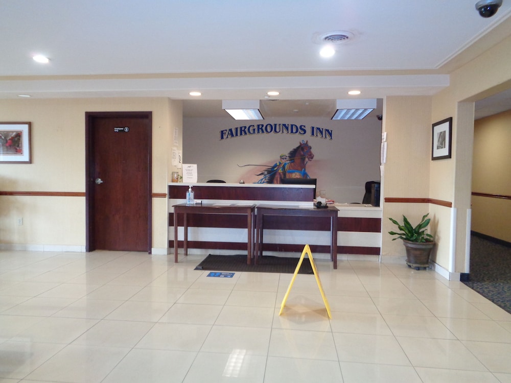 Fairgrounds Inn 13/42