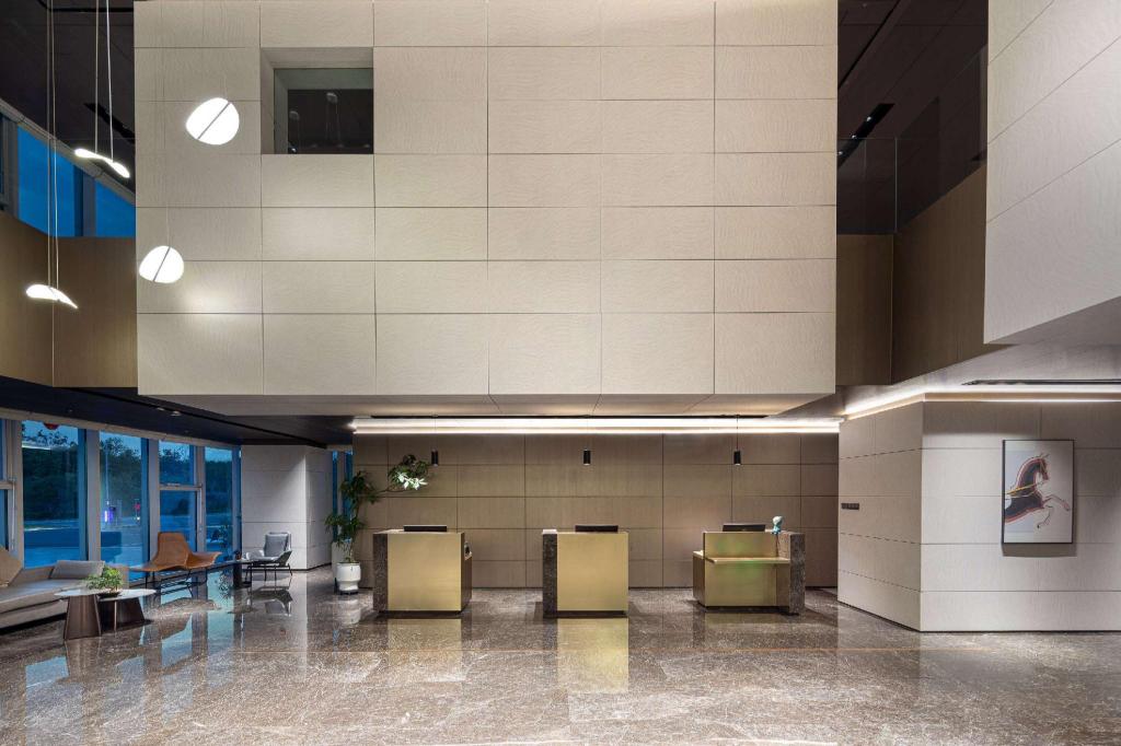Days Hotel by Wyndham Changsha Huanghua Intl Airport 8/25