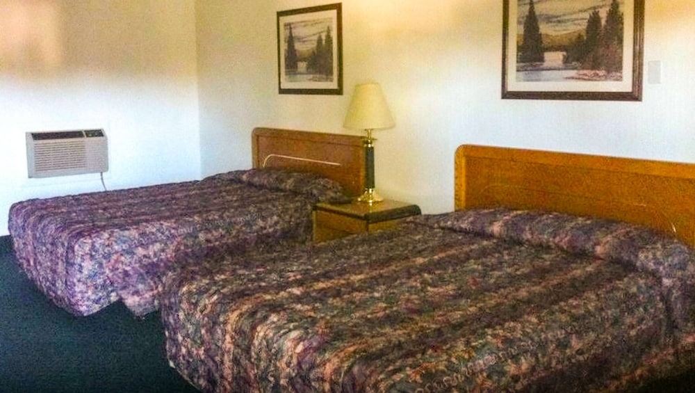 Juniper Motel Madras 8/48