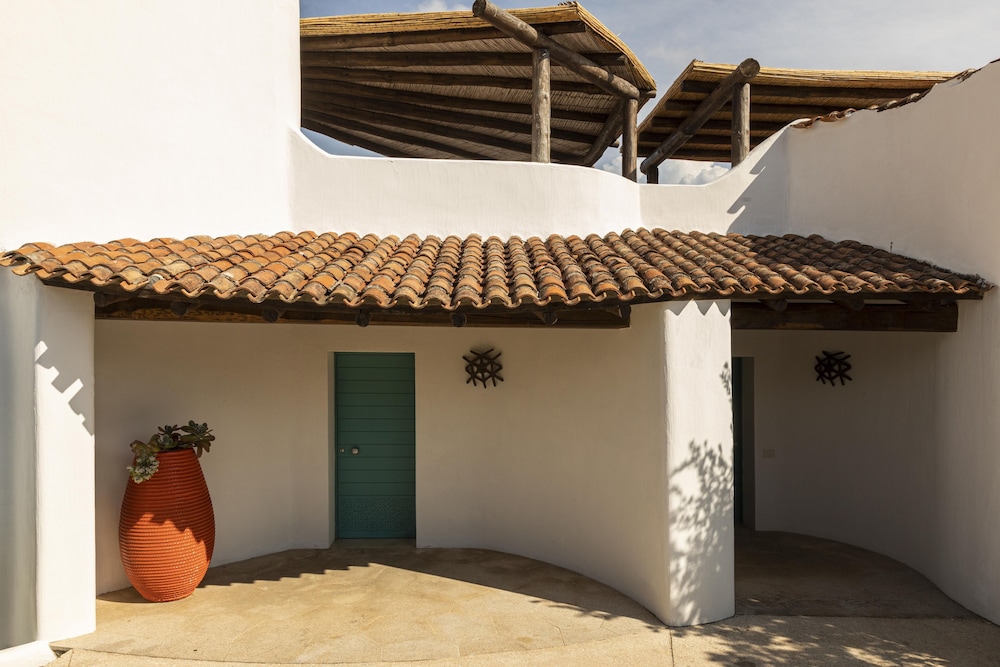 Hotel Romazzino, a Luxury Collection Hotel, Costa Smeralda 8/50